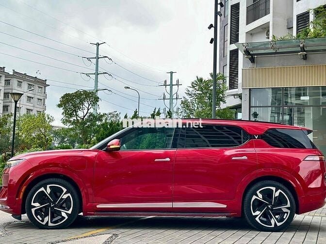 VinFast VF9 2023 Plus - Thuê pin Tiên Phong