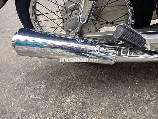 Cần tiền bán gấp xe hon da FUTURE 1 mẫu cũ