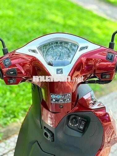 Lead 2025 mới keng. chạy chưa hết roda biển 43