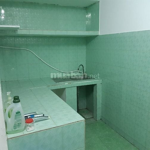 Cho thuê nhà nguyên căn,1 trệt,1 lầu,4x10m2, hẽm xe hơi