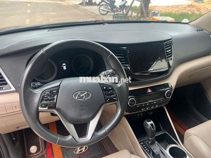 Hyundai Tucson 2018 2.0 AT Diesel Spec - 86000 km