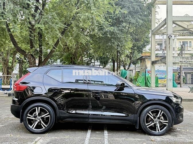 Volvo XC40 2019