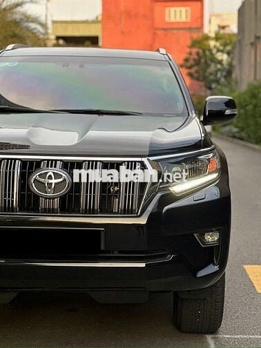 Toyota LandCruiser Prado 2021 2.7VX - 45000 km