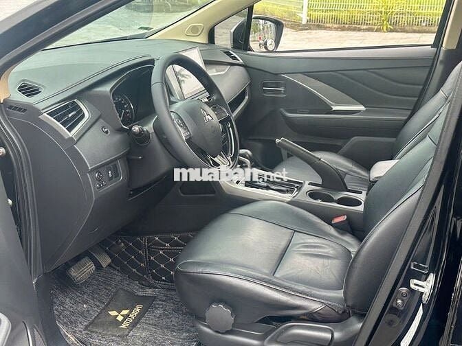 Mitsubishi Xpander AT 2021 màu đen