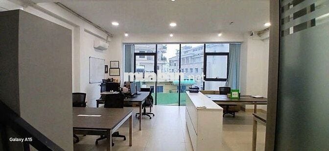 🏡  Nhà MT Đường Út Tịch_7x16m, Hầm Trệt 4 Lầu, Ốp Kính Hiện Đại