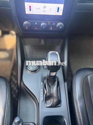 Ford Ranger XLT model 2023 . Độ FULL Raptor