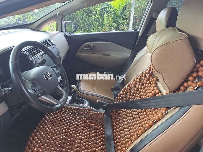 Kia Rio Trắng Số tự động