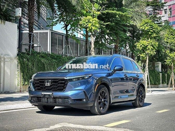 Honda CRV L 2025 phom mới - 2000km