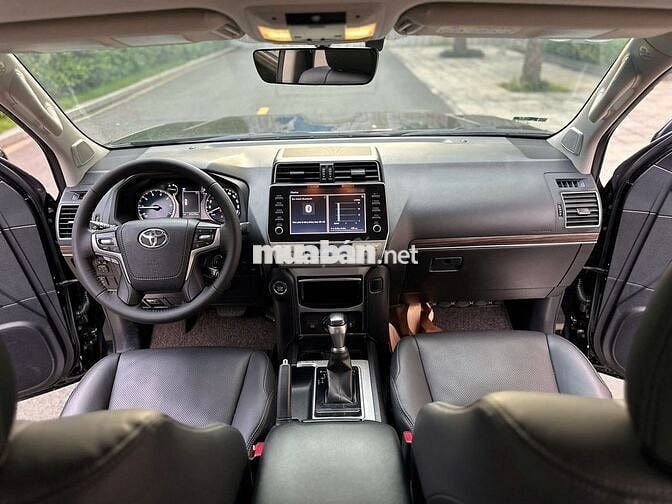 Toyota LandCruiser Prado 2021 2.7VX - 45000 km