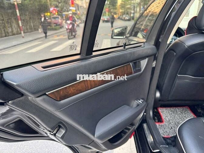 Mercedes Benz C250 2012 màu đen