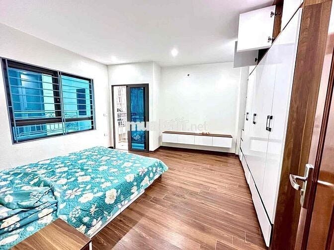 NGÕ 252 ĐẠI MỖ_Ô TÔ TRÁNH_40m x 6T_THANG MÁY_LÔ GÓC_NHÀ MỚI Ở NGAY