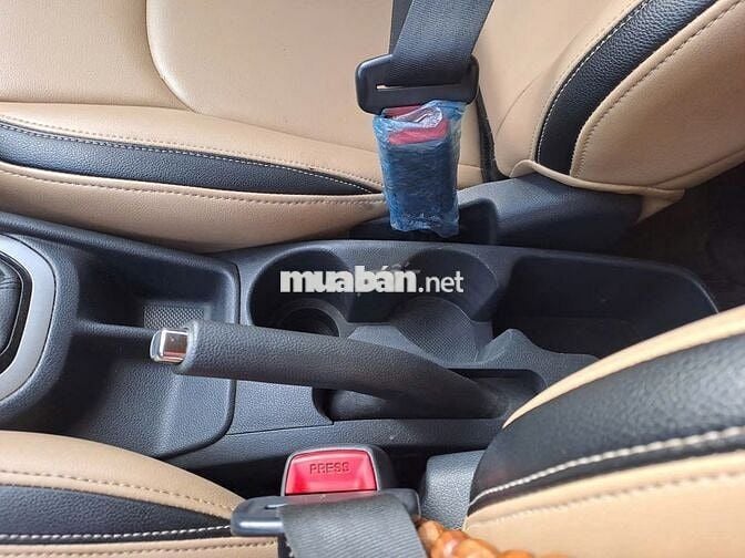 Kia Rio Trắng Số tự động