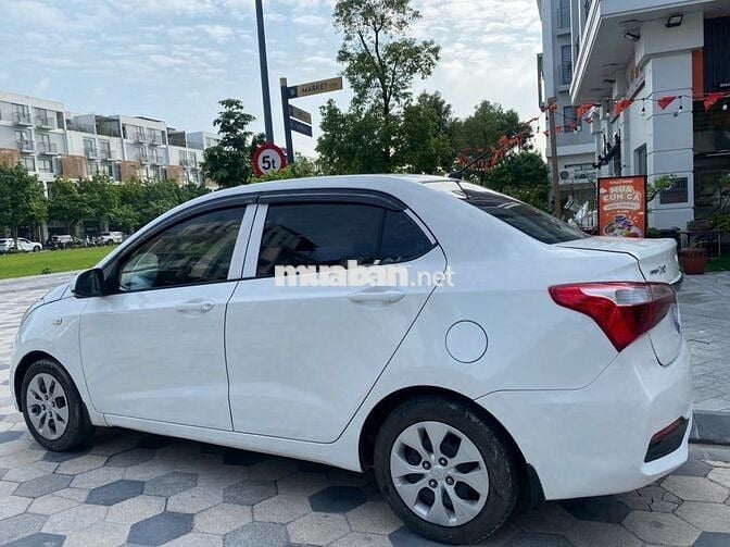 Hyundai Grand i10 2019 màu trắng
