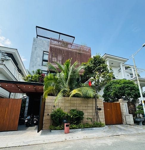 Giảm 25% giá từ 165tỷ về 115tỷ Biệt thự 680m2 Hồ Bơi khu Compound Q2