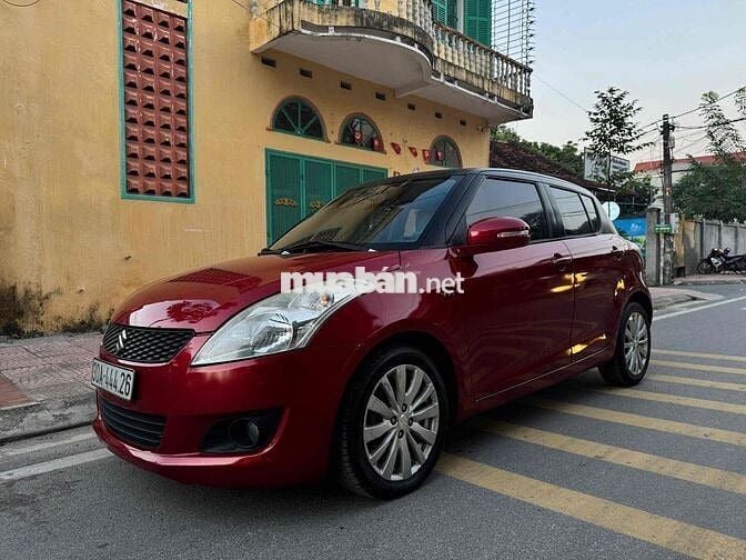 Suzuki Swift 2014 1.4 AT - 59300 km