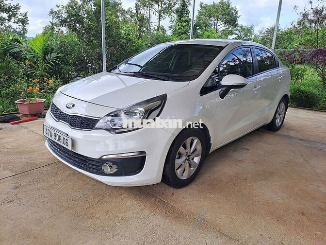 Kia Rio Trắng Số tự động