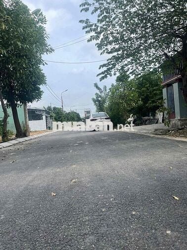 Cần tiền bán lô Hoà Liên đường 5m5 giá tốt"