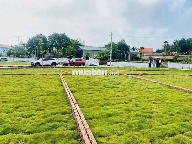 BÁN ĐẤT 2 TỶ GẦN ĐHQG HÀ NỘI, GẦN FPT