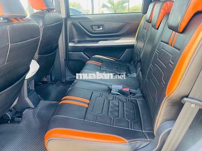 Toyota Veloz Cross Top 2023 - 42772 km