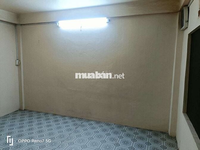 Phòng trọ sinh viên, Văn Phòng