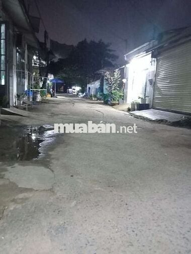 Nha 4×10m gác lửng 2pn 2tolet 1pk1bep đường 6m ngân ngã 4 Ba điểm