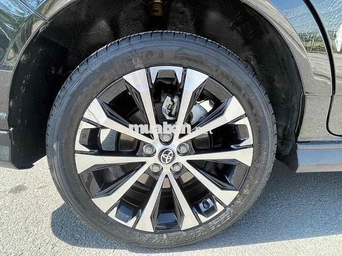 Toyota Veloz Cross Top 2023 - 42772 km