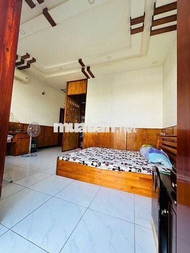 Cho thuê nhà đường b4 kdc hưng phú 1 gần đường lý thái tổ giá 11 triệu