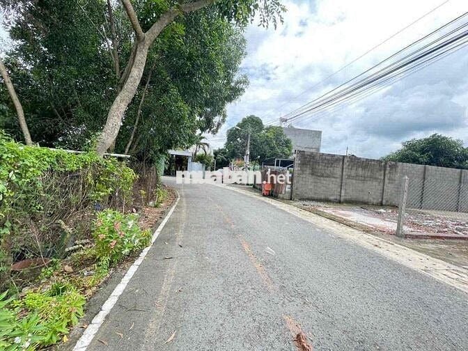 Đất Hiệp An mặt tiền Dx 87 nhựa 5,5m thông thoáng mát. có 2lô