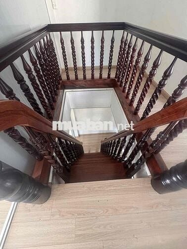 thuê nhà góc 2MT 2D nối dài,AnLạc, 2lầu 3PN, đường 12m, gần trường hoc