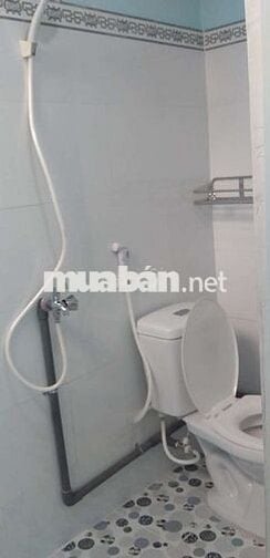 Nha 4×10m gác lửng 2pn 2tolet 1pk1bep đường 6m ngân ngã 4 Ba điểm