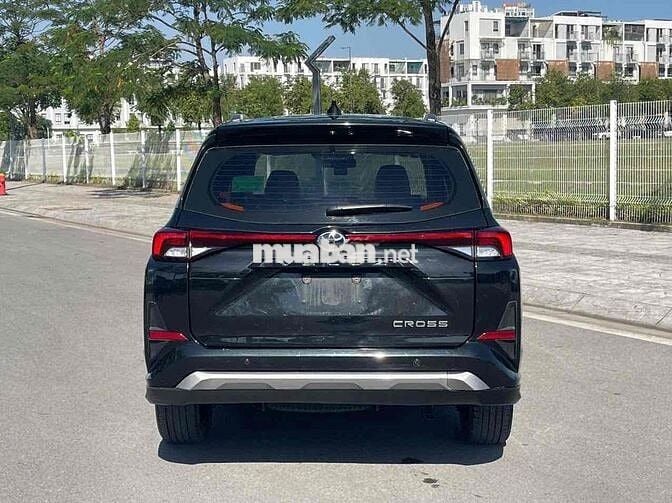 Toyota Veloz Cross Top 2023 - 42772 km