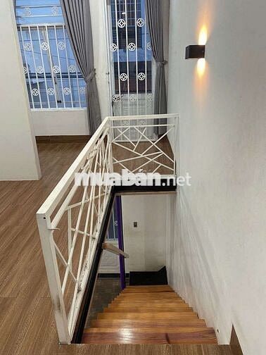 🔥 Nhà 1 trệt 1 lầu hẻm 44 Hồ Xuân Hương – Phường Tân Tiến !!
-