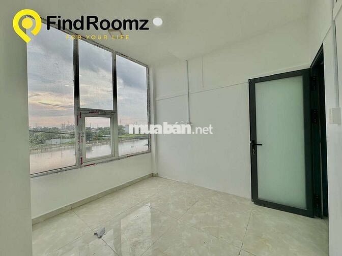 KHAI TRƯƠNG TÒA VIEWS KÍNH NGAY ĐẠI HỌC CÔNG NGHIỆP CƠ SỞ 2