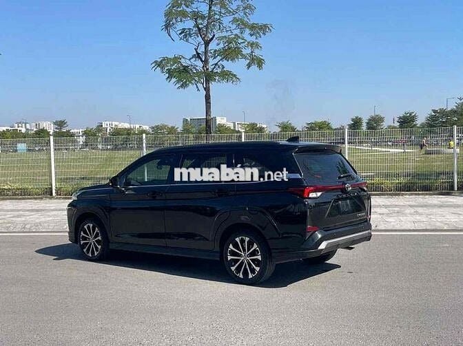 Toyota Veloz Cross Top 2023 - 42772 km