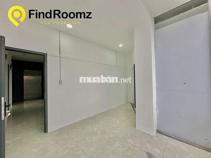 KHAI TRƯƠNG TÒA VIEWS KÍNH NGAY ĐẠI HỌC CÔNG NGHIỆP CƠ SỞ 2