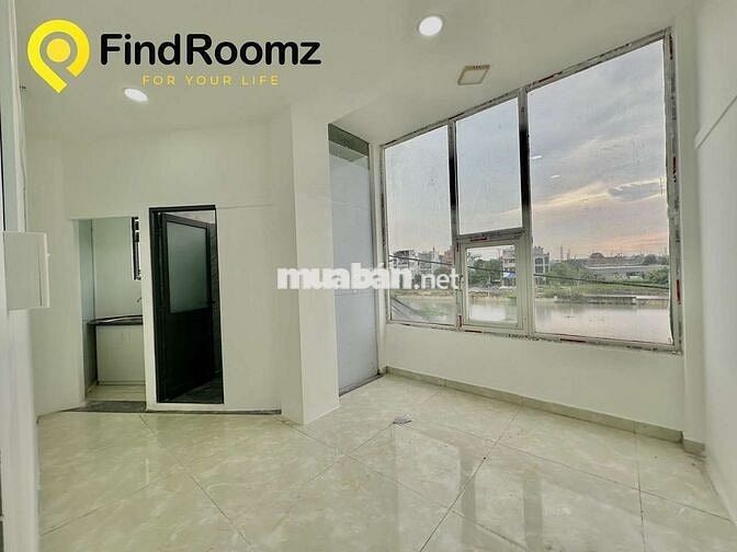 KHAI TRƯƠNG TÒA VIEWS KÍNH NGAY ĐẠI HỌC CÔNG NGHIỆP CƠ SỞ 2