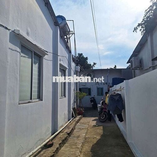 BÁN NHÀ 231M2 SỔ RIÊNG CÓ NHÀ C4 VÀ 5 PHÒNG TRỌ SAU LƯNG CĂN MẶT TIỀN