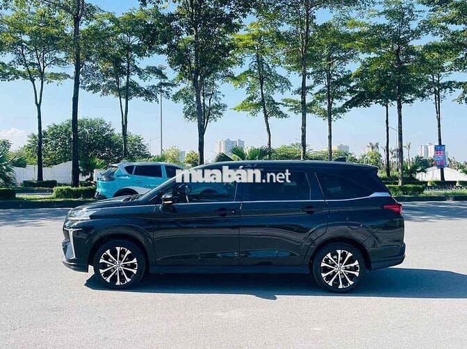 Toyota Veloz Cross Top 2023 - 42772 km