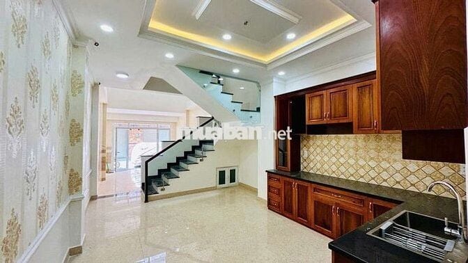 CHO THUÊ NHÀ HẺM XE HƠI NGAY CẦU ĐÚC NHỎ QL 13