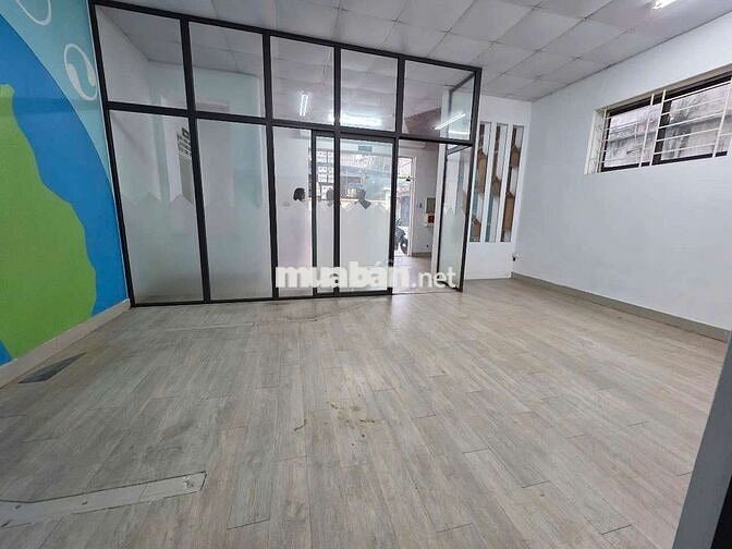 NGUYỄN SƠN - Nguyên Căn Lô Góc - 130m2× 5 Tầng - Vp, cty