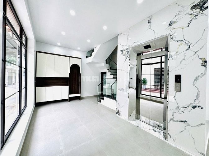 🔥 SIÊU PHẨM 5 TẦNG THANG MÁY – TUYẾN 2 THIÊN LÔI, SÁT AEON MALL 🔥