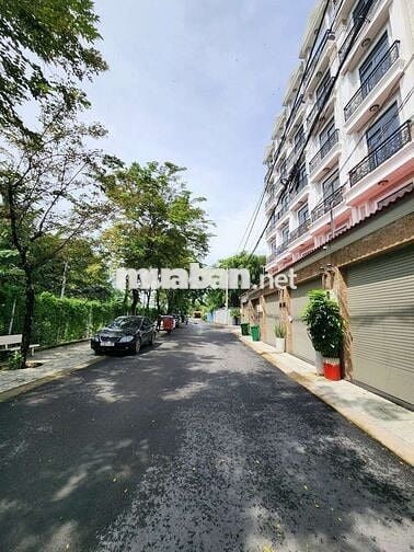 CHO THUÊ NHÀ HẺM XE HƠI NGAY CẦU ĐÚC NHỎ QL 13