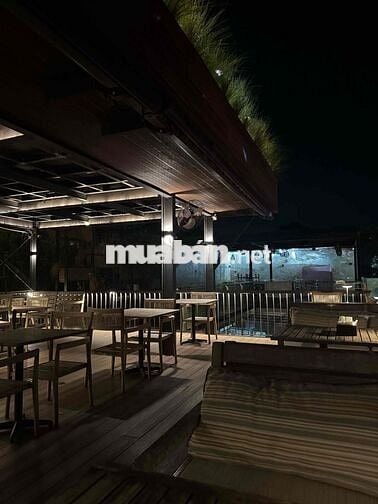 Cho thuê crooftop trung tâm quận 1