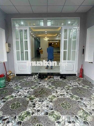 Chu gởi bán căn nhà sổ đỏ Riêng mặt tiền nhựa kdbb 4 x 23 một trệt lẫn