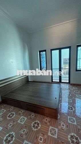 Thanh Am - Nguyên Căn 75m2 × 3 Tầng - Full Đồ - 10Tr