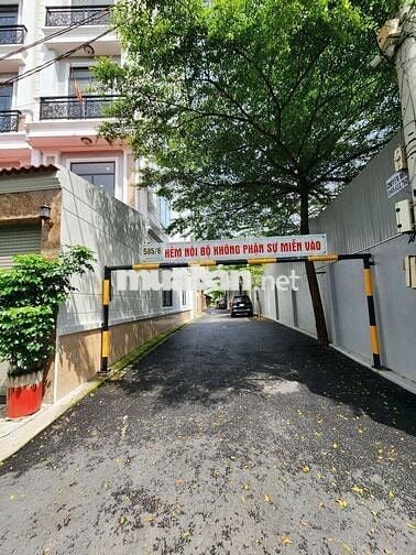 CHO THUÊ NHÀ HẺM XE HƠI NGAY CẦU ĐÚC NHỎ QL 13