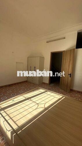 Thanh Am - Nguyên Căn 75m2 × 3 Tầng - Full Đồ - 10Tr