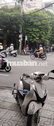 Mặt bằng 88m2Ngã ba Nguyễn Cửu Đàm-Hoa Bằng đường lớn16m, lề đường 4 m