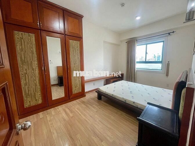 Bán căn hộ INDOCHINA PARK TOWER , dt 76m2 2pn 2wc