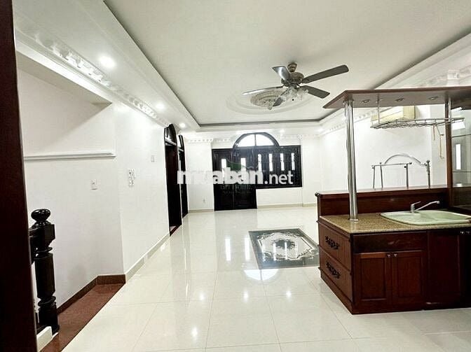 CHO THUÊ BIỆT THỰ Ở VÀ KINH DOANH 6 PHÒNG NGỦ SIÊU ĐẸP VĨNH HÒA